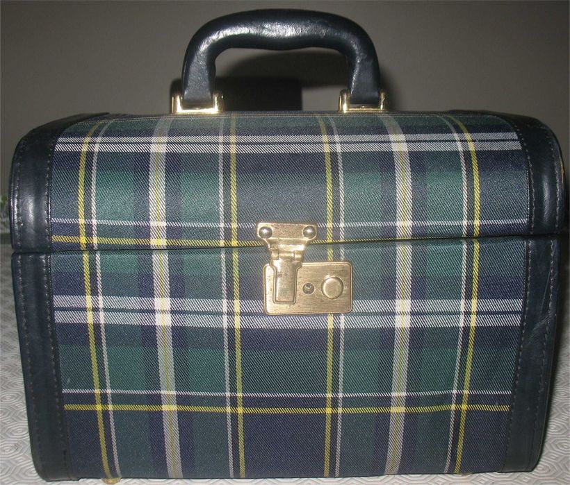 Mala de Viagem Necessaire de Senhora