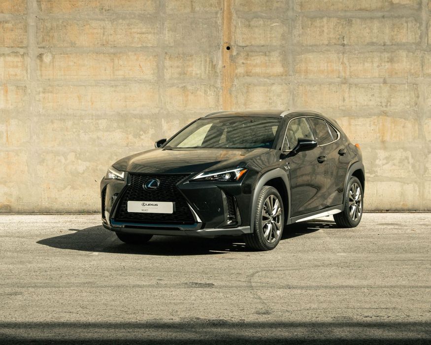 Lexus UX 250h Sport (Ecrã 12.3)
