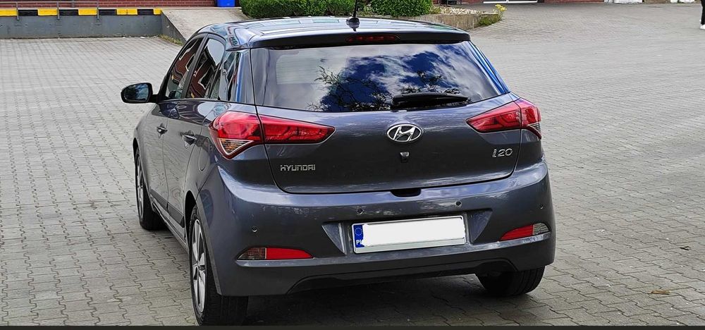 HYUNDAI i20, 1.1CRDi, 2017, bogata wersja, kamera, nawigacja, 6 biegów