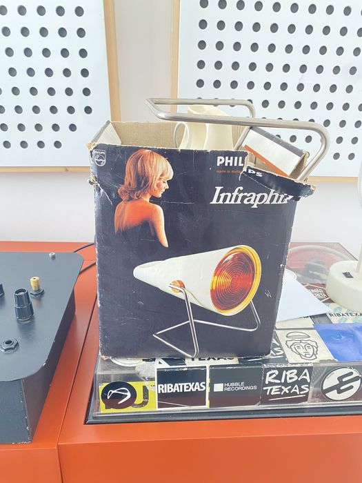 Candeeiro Philips Infraphil