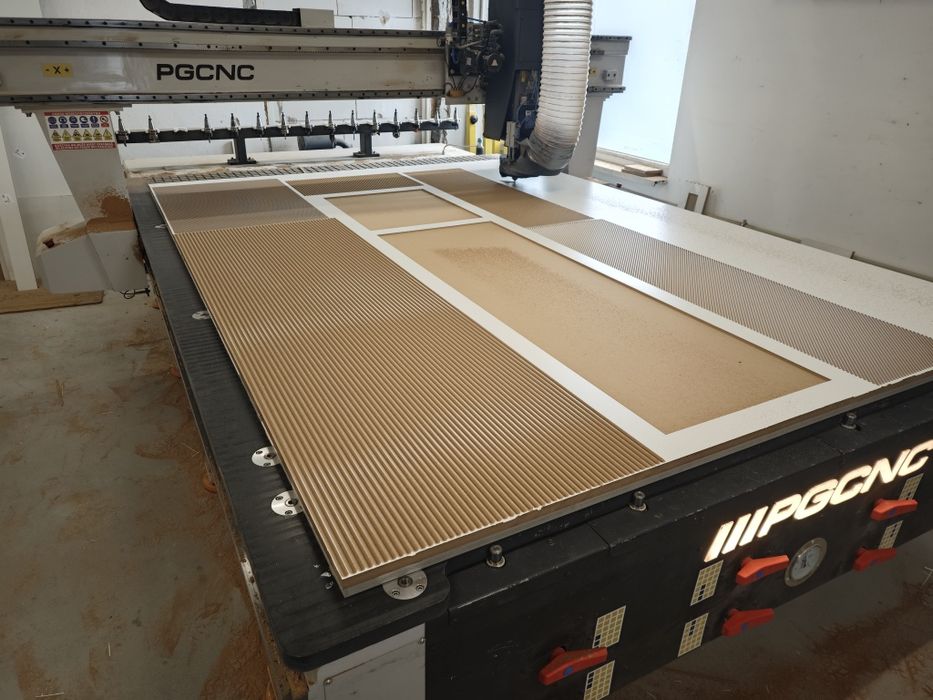 Fronty lakierowane, Fronty frezowane , Usługi CNC, produkcja, MDF, NCS