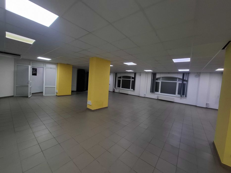 Оренда приміщення по вул. О. Дашковича, центр міста — 350 грн/м²