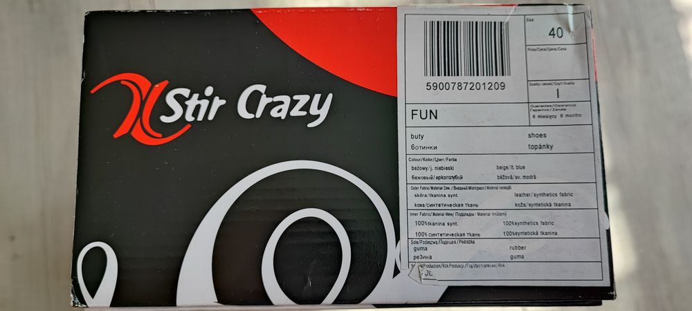 Buty firmy stir crazy