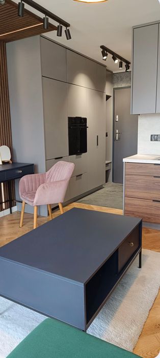 Nowoczesna kawalerka 20m² – w centrum Cieszyna.