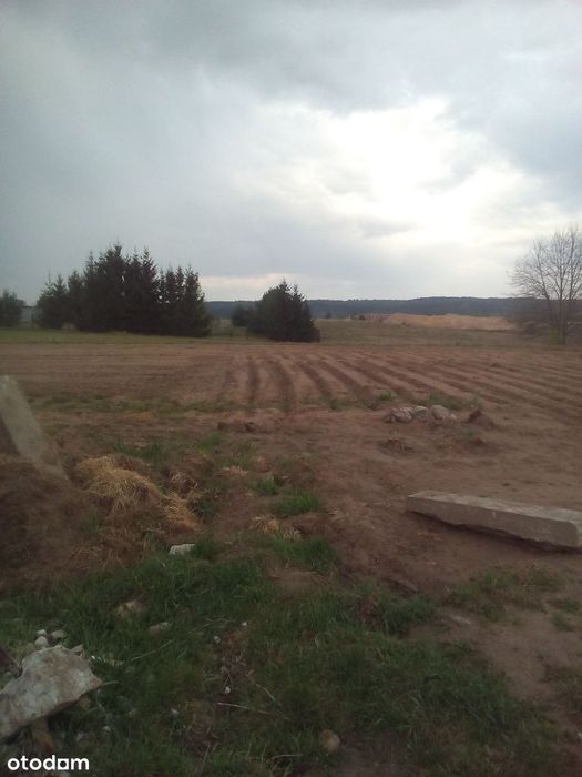 Dzialki budowlane.