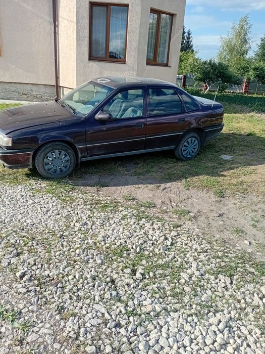 Продам вектра а 1.6бен