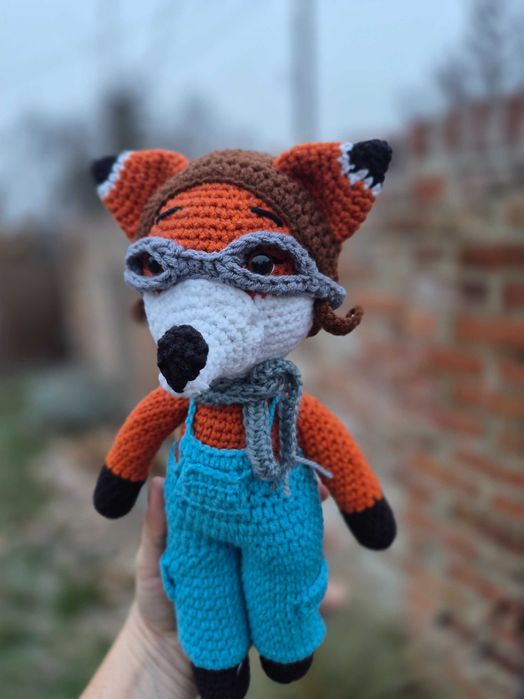 Lisek pilot szydełkowy