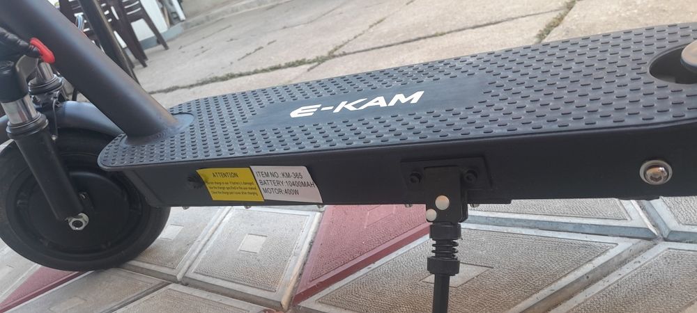 Продам електро самокат EKAM KM-365 б/у