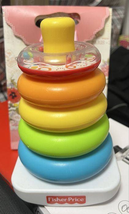 Игрушка Fisher-Price пирамидка