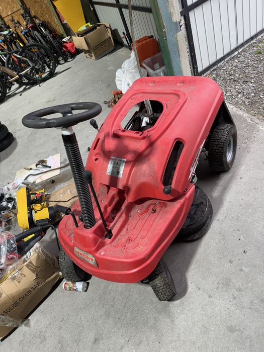 Traktorek kosiarka elektryczny