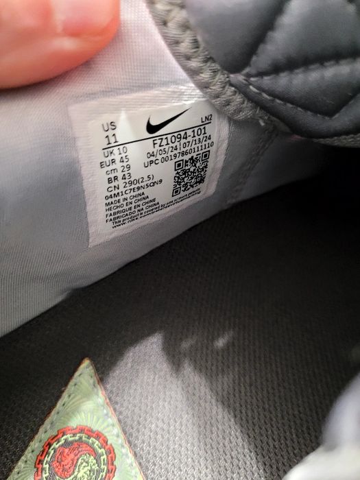 Кроссовки NIKE LEBRON XXII нові оригінал