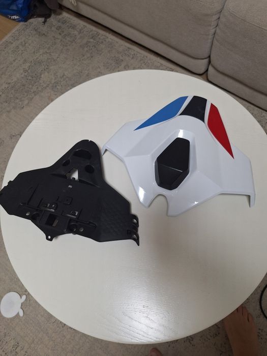 Продам комплект заглушка хвоста соло сидение s1000rr k67 M 2019-2024