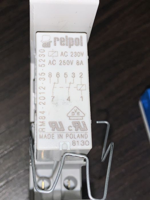 Розетки, выключатели, автоматы, распределительные коробки.