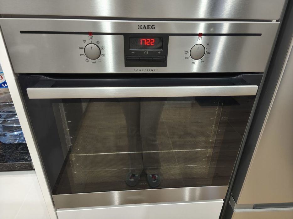 Forno elétrico AEG inox