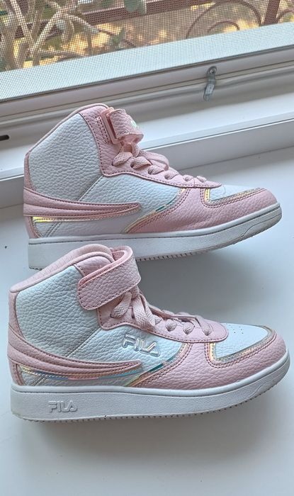 Кросівки хайтопи Fila на дівчинку р.35 EUR
