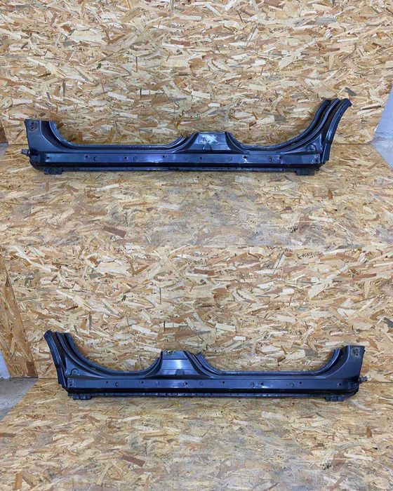 Пороги поріг правий лівий кузовщина Honda CR-V 3 Хонда Ц-РВ СРВ 3