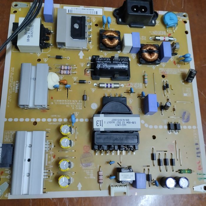 LG 49 écram partido estava a trabalhar