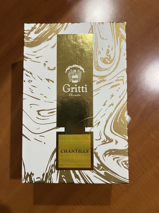 Продаю оригінальну коробку від парфумів Gritti Chantilly.