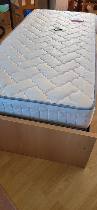 Pack Cama Solteiro 90x190 + Estrado Ripas + Colchão Climax + Roupa de Cama