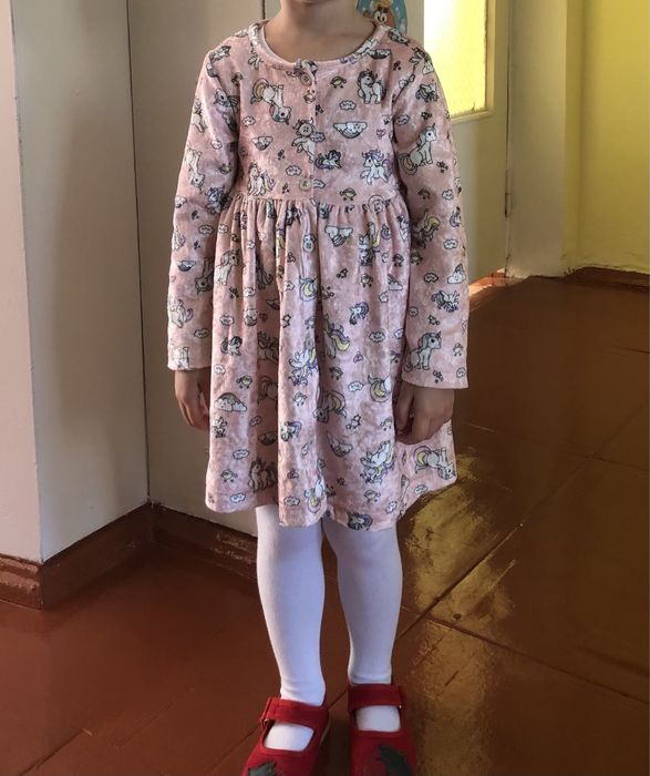 Сукні для дівчинки