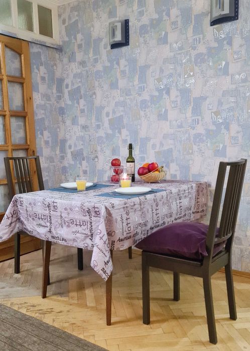 Посуточно, подобово метро Позняки 2кімн, 4 поверх