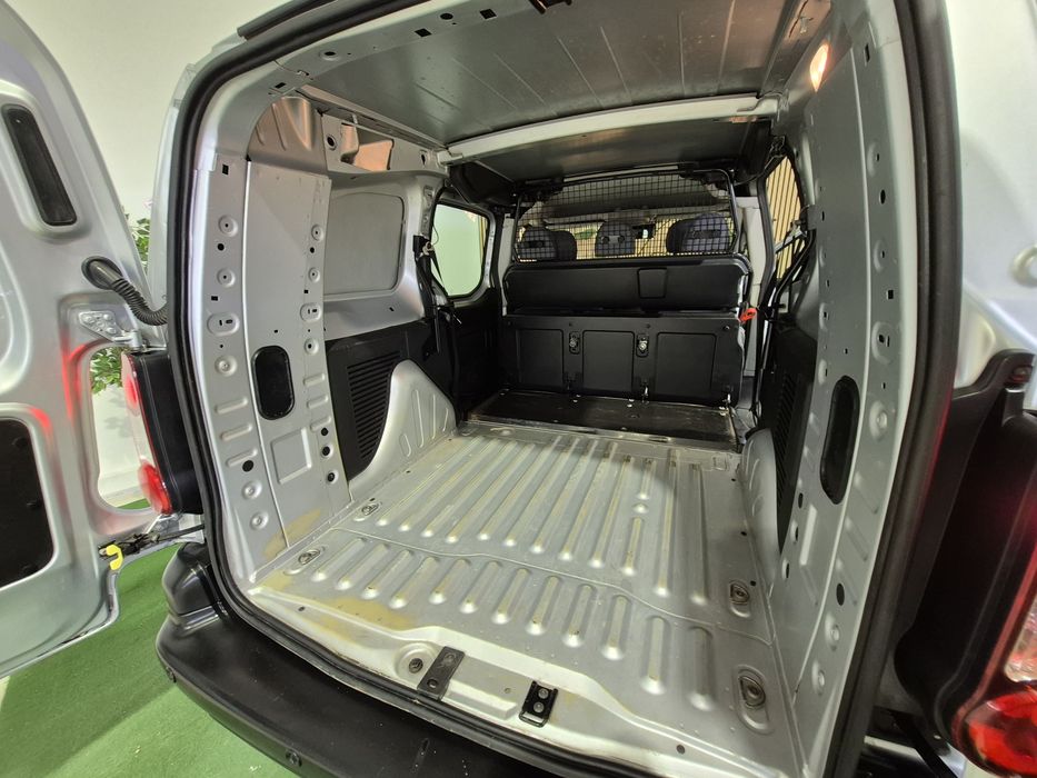 Peugeot Partner L2 1.6HDI - 5 LUGARES | GARANTIA | LONGA