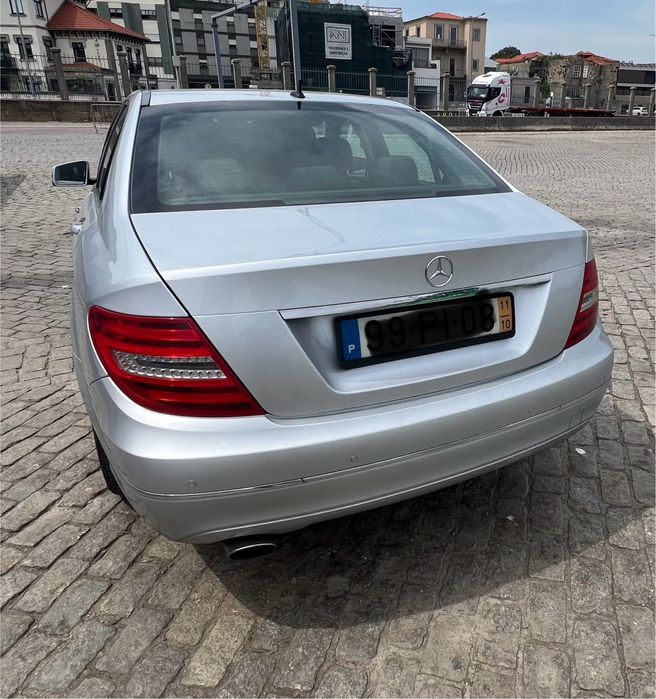 Mercedes C 220 170 cv