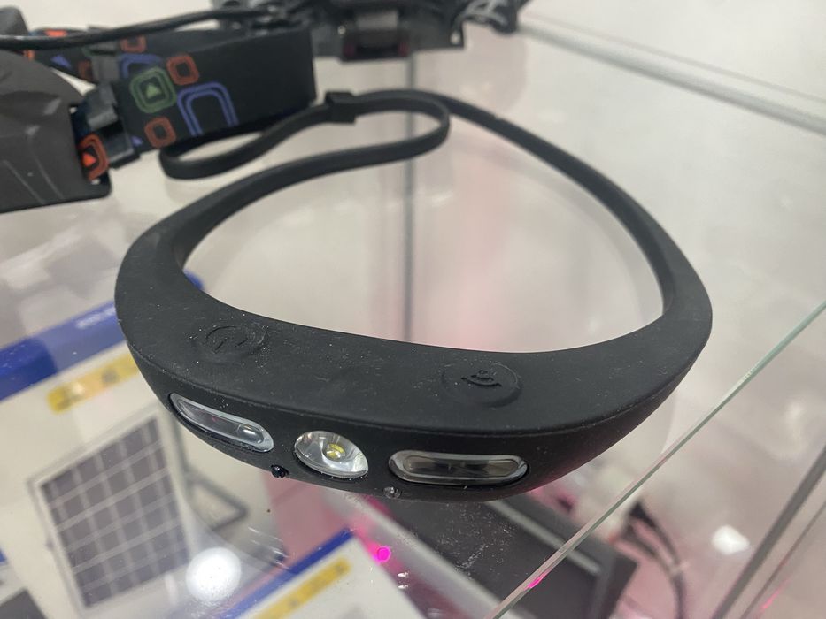 Lanterna  de cabeca Super forte