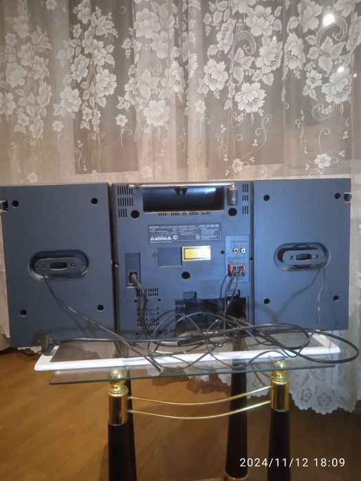 Продам музыкальный центр АІША