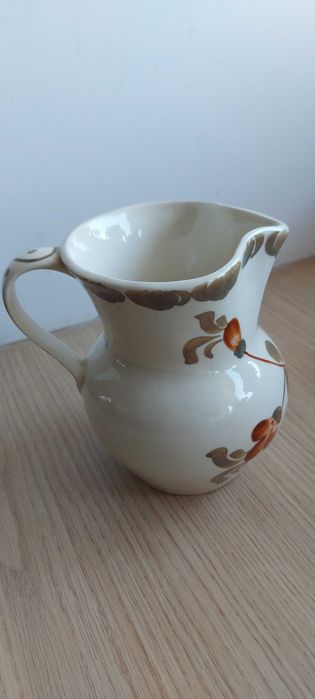 fajansowy dzbanek i 5 kubeczków Włocławek PRL