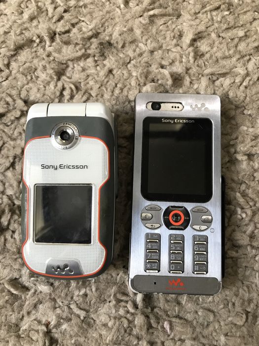 Sony ericsson w710i  і w880i без акб працюють