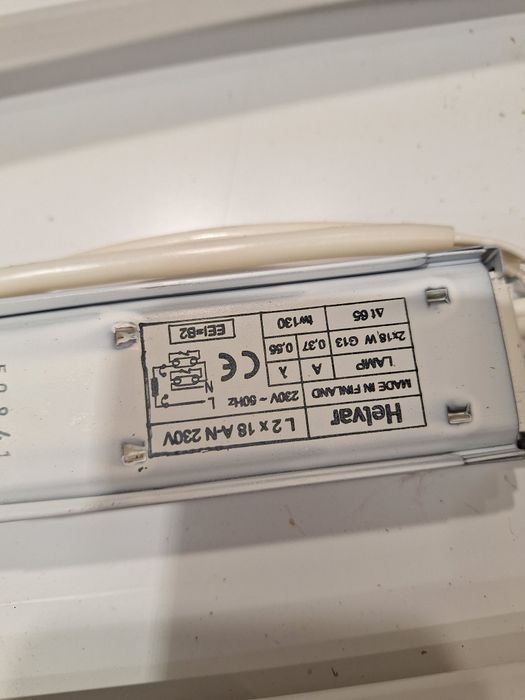 Świetlówki 4x18 wat