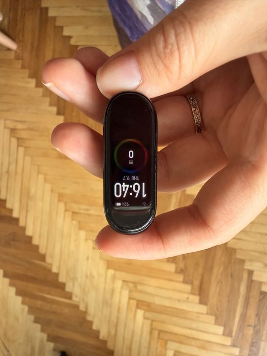 Mi band 4 фітнес трекер та годинник