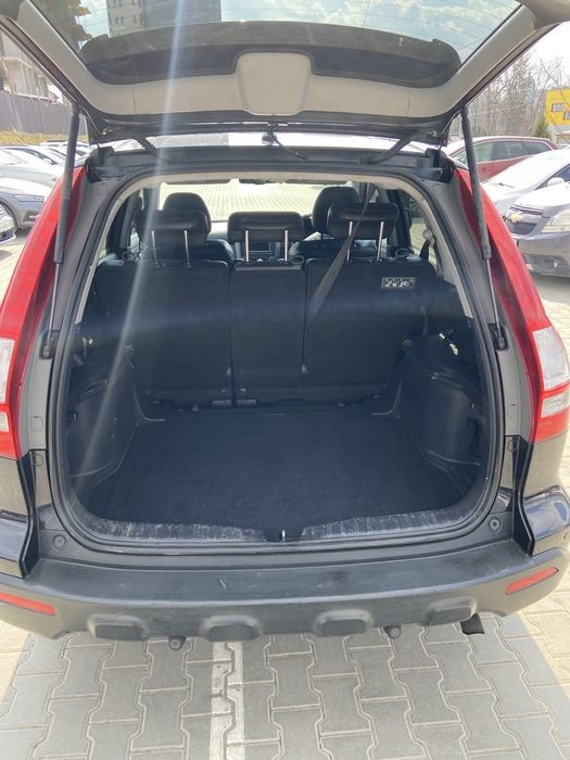 Продам Авто,Машина HONDA CR-V 2009 року.