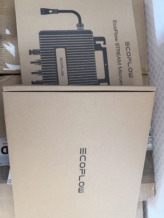 Мережевий сонячний інвертор EcoFlow STREAM Microinverter (EFStreamMI800W+AC5M+PV3M*4)