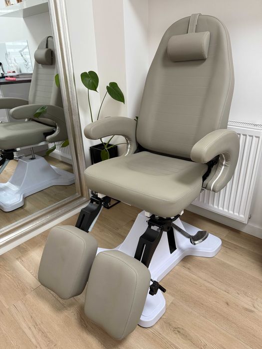 Sprzedam fotel podologiczny
