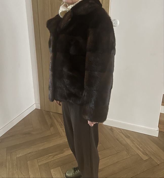 Futro z norek czekoladowe