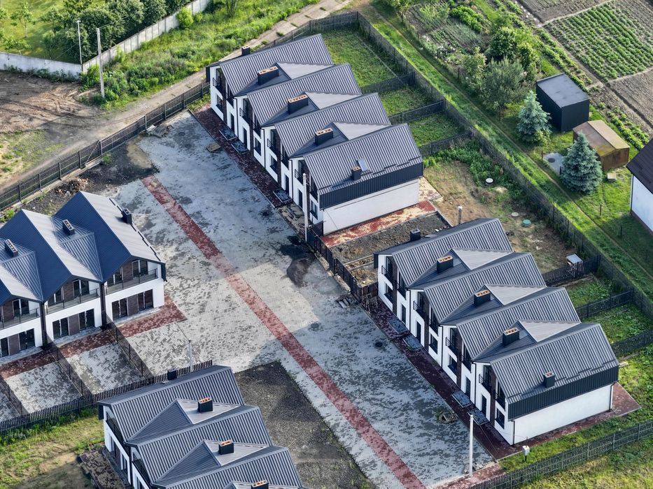 Продаж таунхауса у Луцьку, вул. Телевізійна, 6 / можливі бартерні варіанти