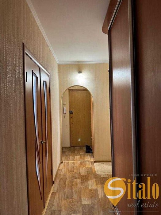 Продаж 3- х кімнатної квартири на Сергія Синенко