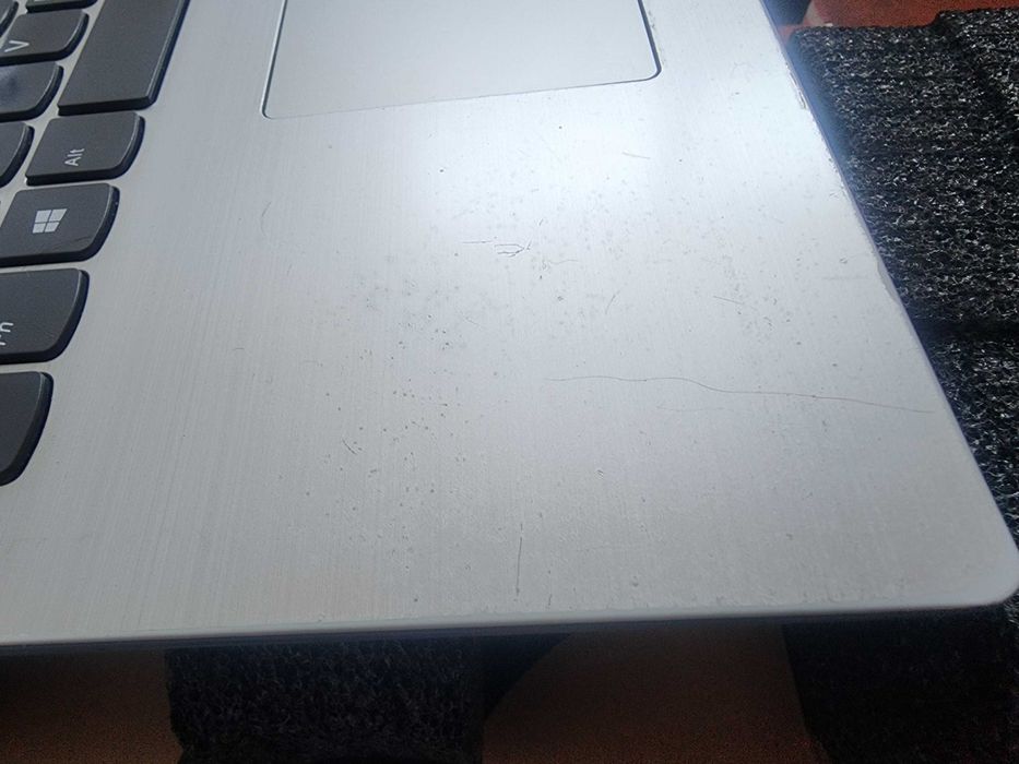 Lenovo IdeaPad 320-15IKB i7-7500U 16 Gb Ram Ssd 240 Gb GeForce 940MX
