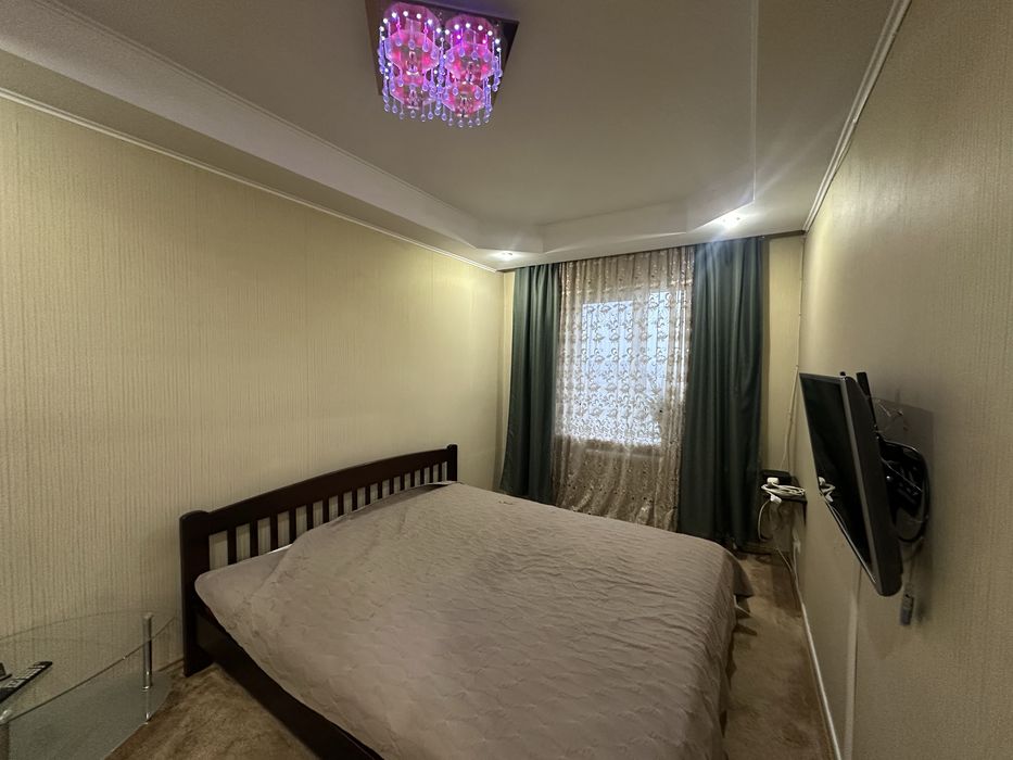 3-кімнатна на Нижньодніпровській 5/5 пов.