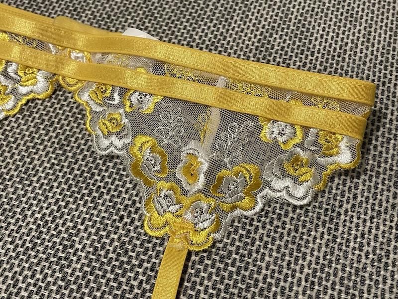 Мереживний весільний пояс для панчіх із знімними гартерами primark