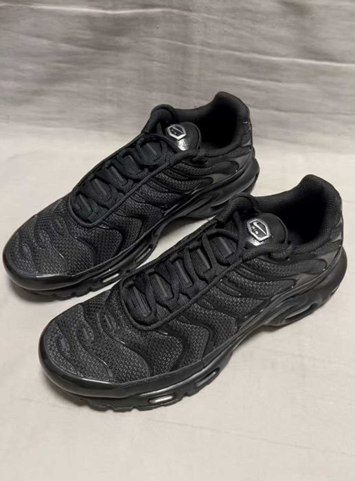 Nike_Air_Max_TN_Plus_Black R.40
