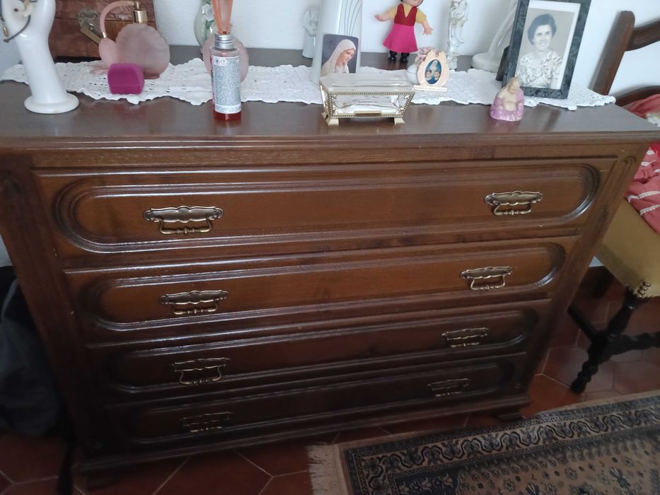 Quarto de casal em madeira