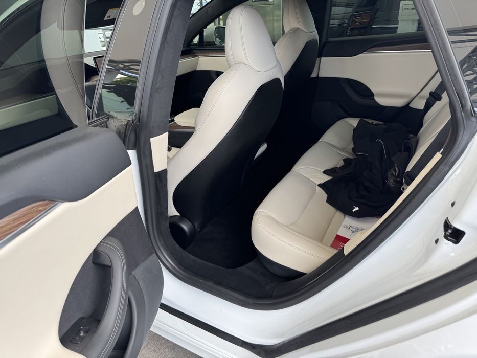Tesla model s 2022