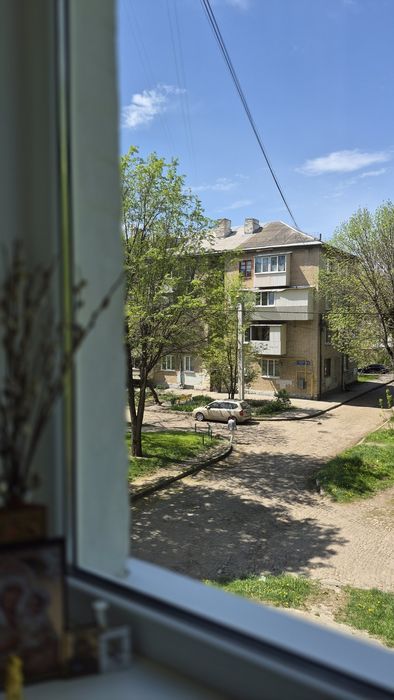 LS13 Метро ХТЗ Продам гостинку капитальный ремонт  2этаж  за 4100 Библика  13