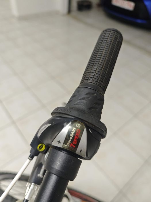 Bicicleta Kross lea roda 26” quadro S (17”)
