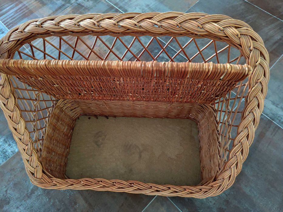 Cesta banco em vime