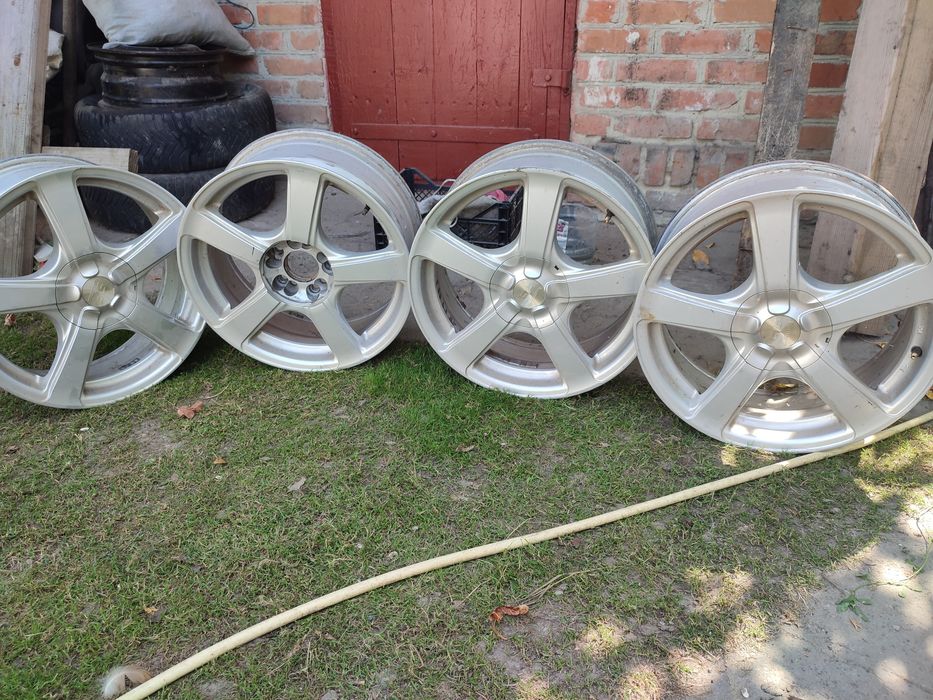 Продам легкосплавні диски: 2 000 грн. - Диски Вінницькі Хутори на Olx