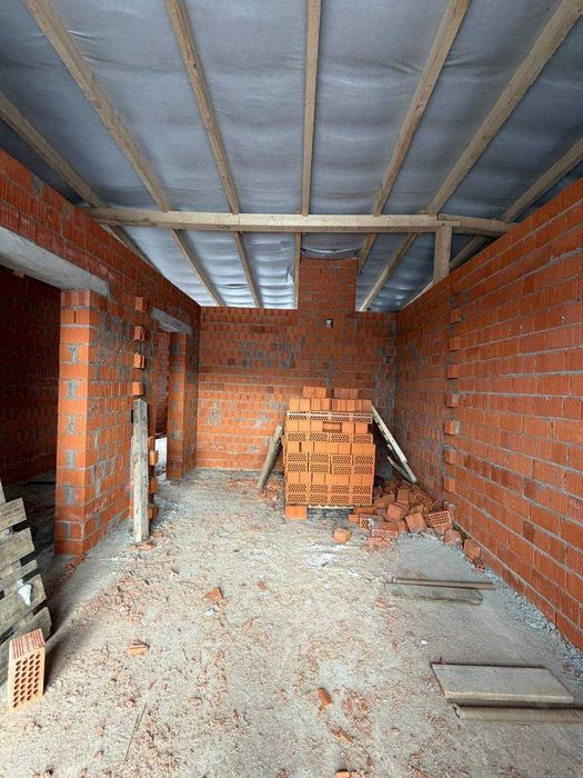 Продаж котеджу в Брюховичах. Без комісії